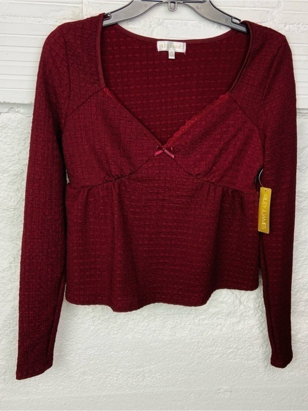 NWT Riley & James Women's lace trim Wine Long Sleeve shirt size medium